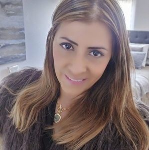 Meet your Posher, Elva